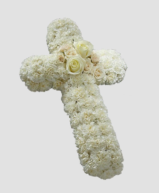 Cruz floral funeraria de claveles y rosas blancas